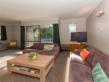 Kowhai Cottage (Bachcare) - Wanaka