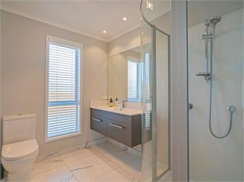 Modern Beach Pad (Bachcare) - Whitianga