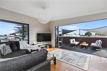 Maranui BeachSide Retreat (Bachcare) - Mt Maunganui
