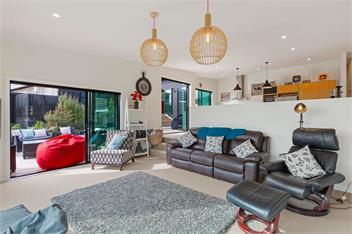 R and R at Robertson (Bachcare) - Raglan