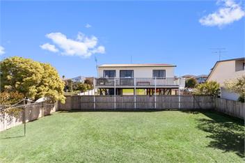 Snells Seaside Bach (Bachcare) - Snells Beach