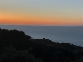 Manu bay living the dream - Raglan