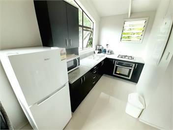 Natura Lagoon Bungalow 2 - Rarotonga