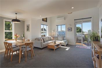 Trendy Townhouse - Nelson City