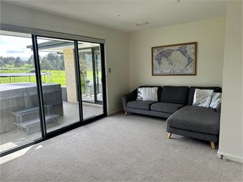 Beautiful Country Retreat in the City - Dunedin