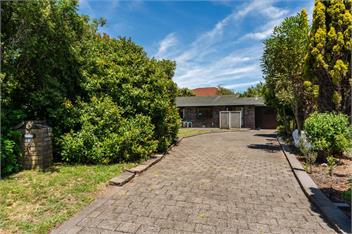 Lakeside Serenity (Bachcare) - Taupo