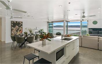Lakefront Apartment Waimahana 10 - Taupo