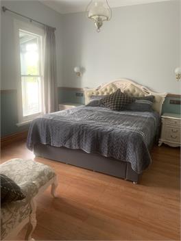 Stunning villa a few minutes walk from the picturesque Constance Bay - West Coast