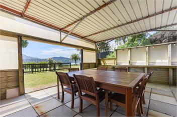 Linkwater Wonder (Bachcare) - Picton