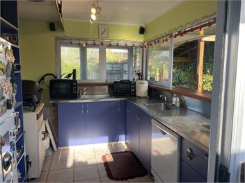 NEW TO THE HOLIDAY MARKET - Waihi Beach