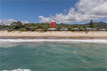 Poppy's Beach House (Bachcare) - Whangapoua