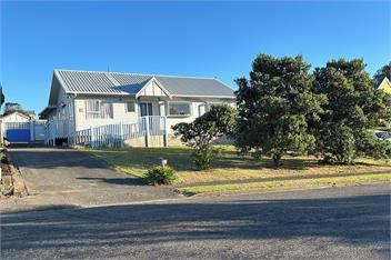 Waikanae Beach House - Kapiti Coast