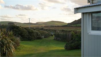Hideaway Beach Cottage, Curio Bay - Curio Bay