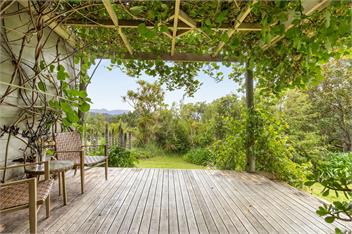 Parapara Lookout Coastal Stay - 