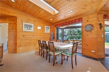 The Holiday Hideaway (Bachcare) - 