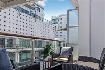 Amazing Viaduct 1 Bedroom, newly refurbished bright and modern apartment - Auckland
