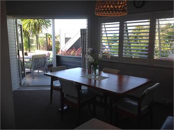 Family Home near Bayfair, Mt Maunganui - Tauranga