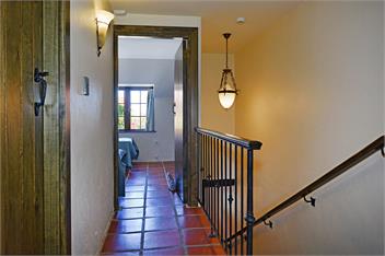 Compass Cottage - Monaco Resort Apartment - Monaco