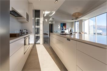 Views on Edinburgh | Queenstown Hill Luxury - Queenstown