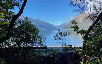 Bush & birdsong minutes from lake - St Arnaud