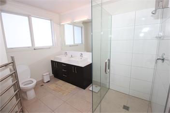 Stanmore Bay Beach House - Whangaparaoa