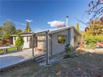 Kowhai Cottage (Bachcare) - Wanaka