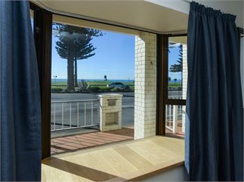 Marine Parade Magic (Bachcare) - Napier City