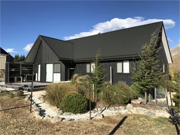 14 Cheeseman Terrace - Castle HIll Village