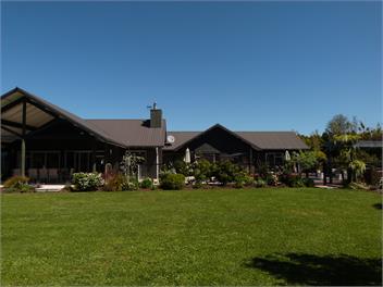 Lodore Lodge Exclusive Whole House - Kerikeri