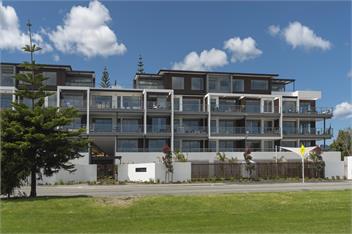 Oceanview Apartment - Beachside in Nelson - Nelson