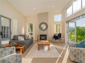 Golfers and Beach Lovers Dream (Bachcare) - Matarangi