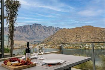 Lakeview Retreat (Bachcare) - Queenstown