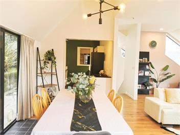 Lakeview Queenstown Holiday Home - Queenstown