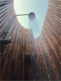 Sully’s Beach House. Spa, sauna, mini gym: 45 seconds to beach. Sleeps 7 - Mt Maunganui