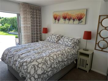 Citrus Getaway No 2 unit - Waihi Beach