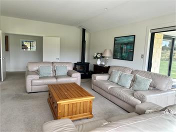 Beautiful Country Retreat in the City - Dunedin