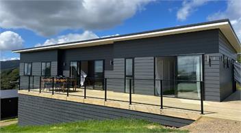 Langs Beach house with sea view - Lang's Beach