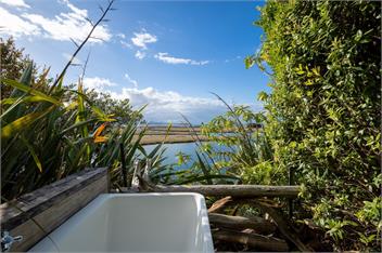 Zatori - A Luxury Paradise for Adventure or Relaxation - Golden Bay