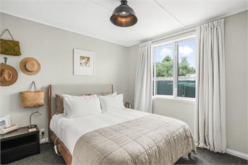 The Frost Pot - Martinborough