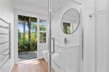 Okere Retreat (Bachcare) - Lake Rotoiti