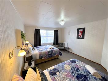Rotorua Holiday Home - Prime Location - Garden - Rotorua