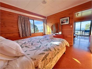 Sandy Bay Beachfront - Whangarei