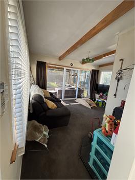 Art deco tranquility - Gisborne