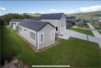 Spacious Lake House - Kinloch