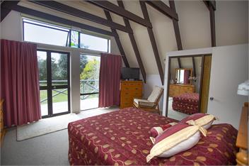 A fantastic holiday destination located on Tukere -124 Tukere Drive WhangamataDrive in Whangamata. - Whangamata