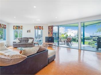 The Tui’s View (Bachcare) - Whangamata