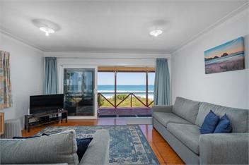 Poppy's Beach House (Bachcare) - Whangapoua