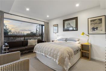 Stylish Townhouse - Auckland