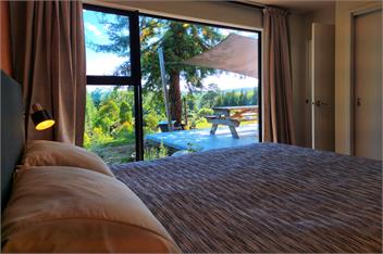 Granite Creek Eco Retreat (powered by the sun) - Karamea