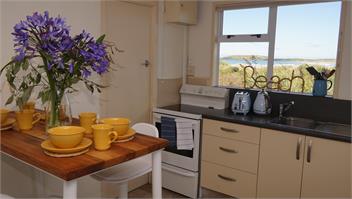 Hideaway Beach Cottage, Curio Bay - Curio Bay